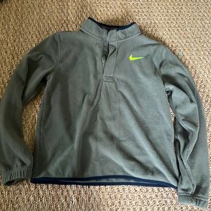 Nike Therma Boy's Size Large Olive 1/2 Zip Fleece Sweatshirt